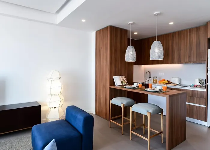 Oscar Concept Aparthotel 4*